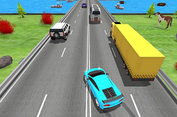 Highway Traffic Racing 2020 Game Play Online at Round Games